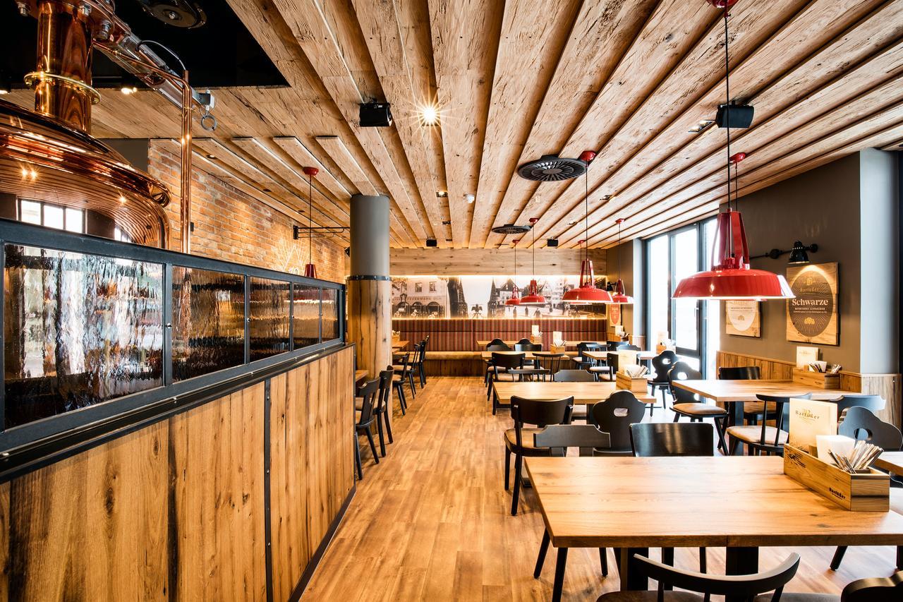 Riku Hotel Ulm Bagian luar foto